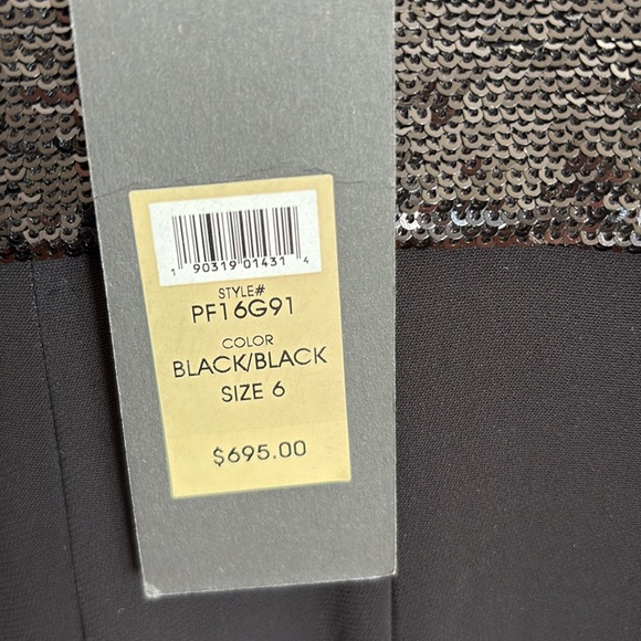 NEW Stunning Gown✨ A beyond chic evening must-have✨ - Picture 3 of 5